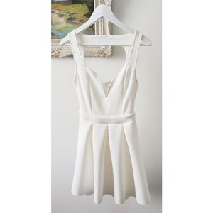 CHARLOTTE RUSSE white heart back dress